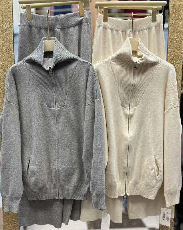 Купить Женский костюм молочный оптом Садовод Интернет-каталог Садовод интернет-каталог