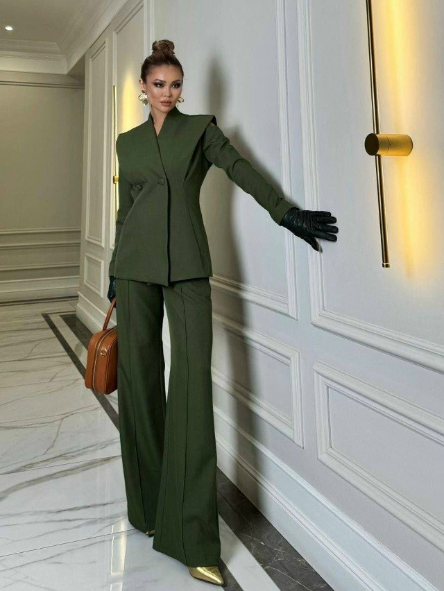 Купить Женский костюм зеленый оптом Садовод Интернет-каталог Садовод интернет-каталог