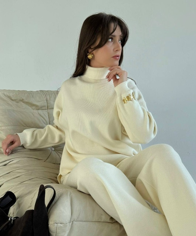 Купить Женский костюм молочный оптом Садовод Интернет-каталог Садовод интернет-каталог