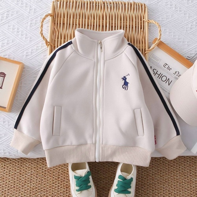 Купить Детский костюм бежевый оптом Садовод Интернет-каталог Садовод интернет-каталог