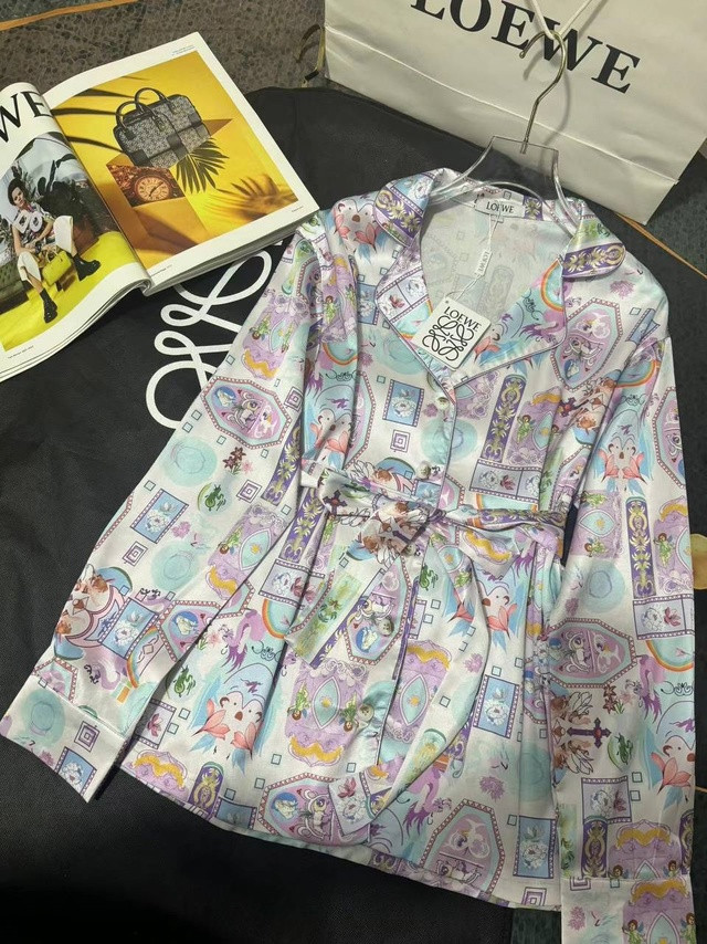 Купить Женский костюм сиреневый оптом Садовод Интернет-каталог Садовод интернет-каталог