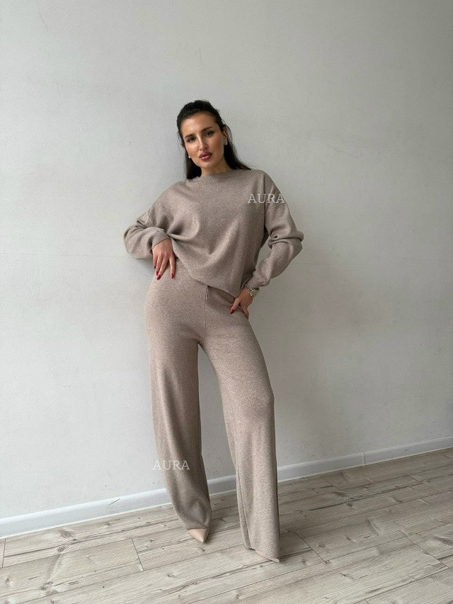 Купить Женский костюм бежевый оптом Садовод Интернет-каталог Садовод интернет-каталог