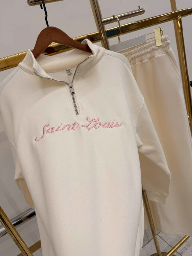 Купить Женский костюм молочный оптом Садовод Интернет-каталог Садовод интернет-каталог