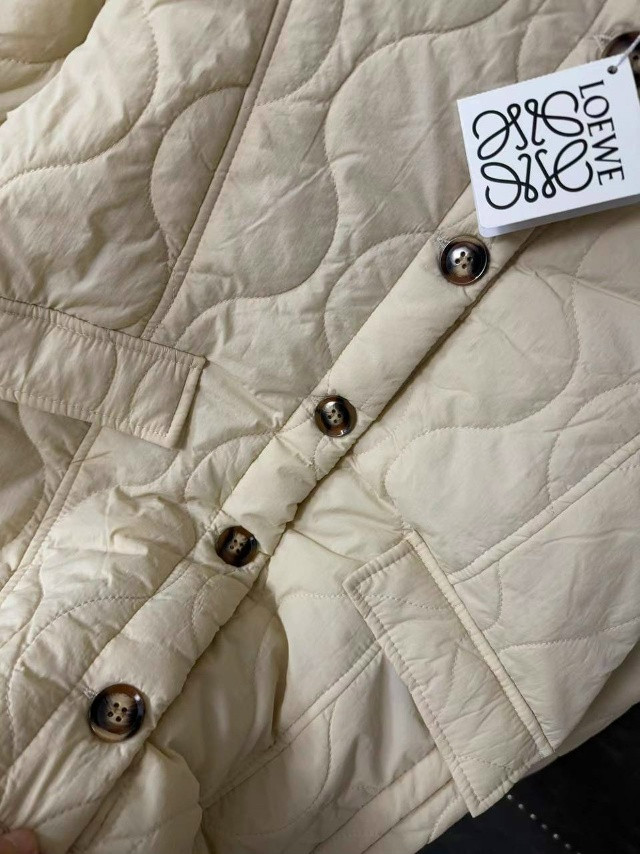 Купить Куртка женская бежевая оптом Садовод Интернет-каталог Садовод интернет-каталог