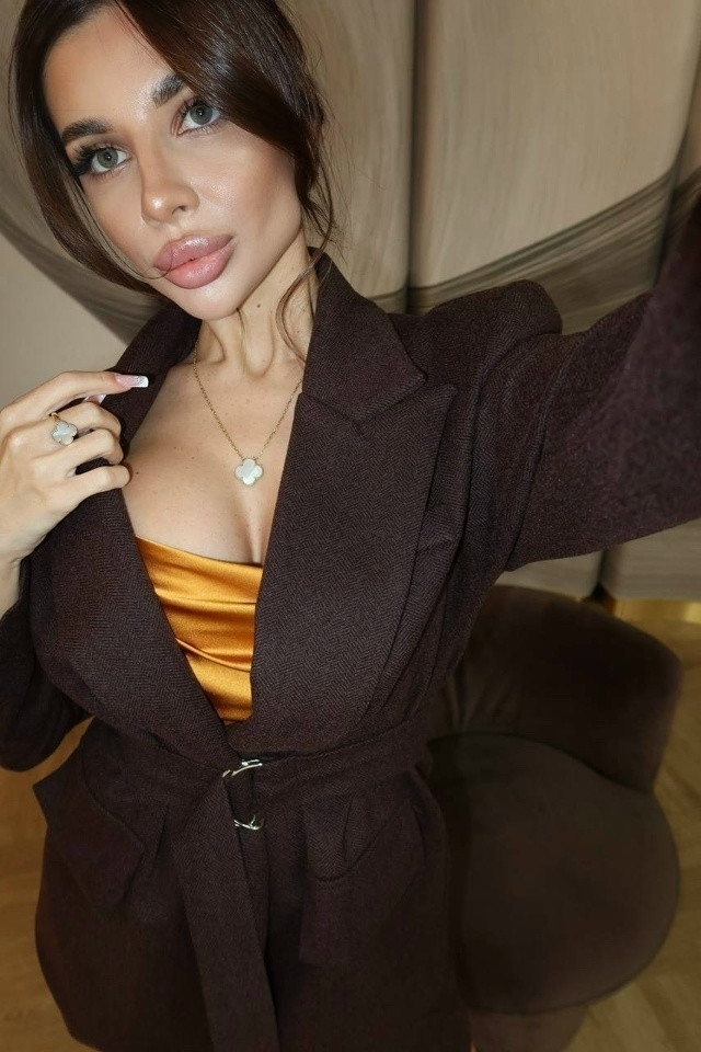 Купить Женский костюм коричневый оптом Садовод Интернет-каталог Садовод интернет-каталог