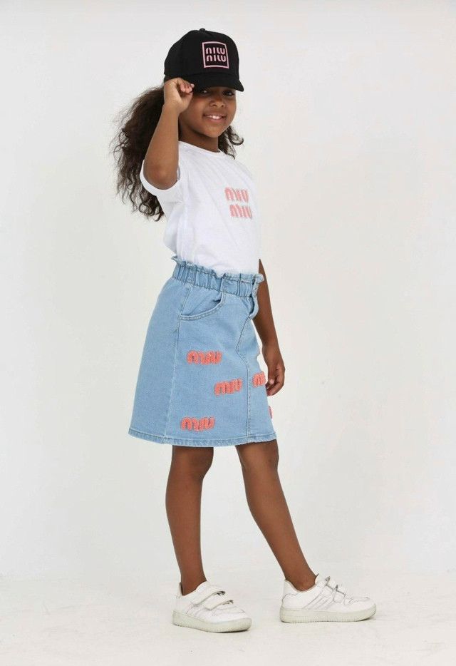 Купить Костюм тройка, джинс оптом Садовод Интернет-каталог Садовод интернет-каталог