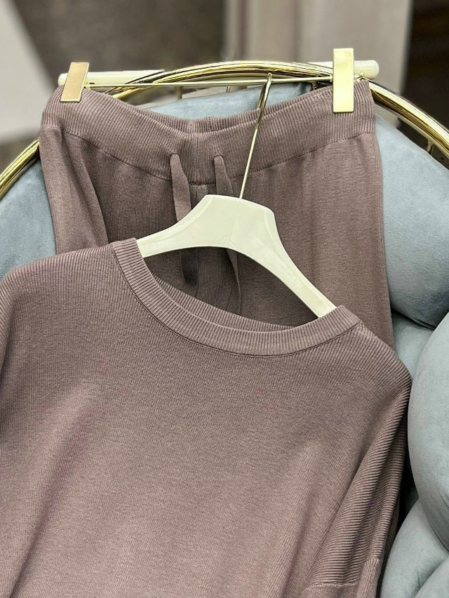 Купить Женский костюм коричневый оптом Садовод Интернет-каталог Садовод интернет-каталог