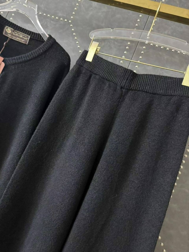 Купить Женский костюм черный оптом Садовод Интернет-каталог Садовод интернет-каталог