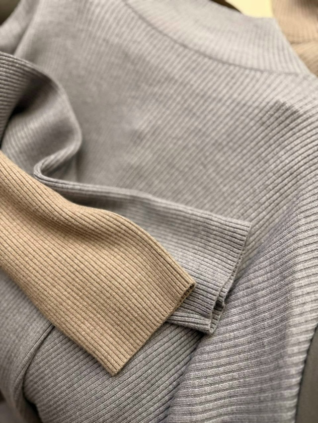 Купить Женский костюм серый оптом Садовод Интернет-каталог Садовод интернет-каталог