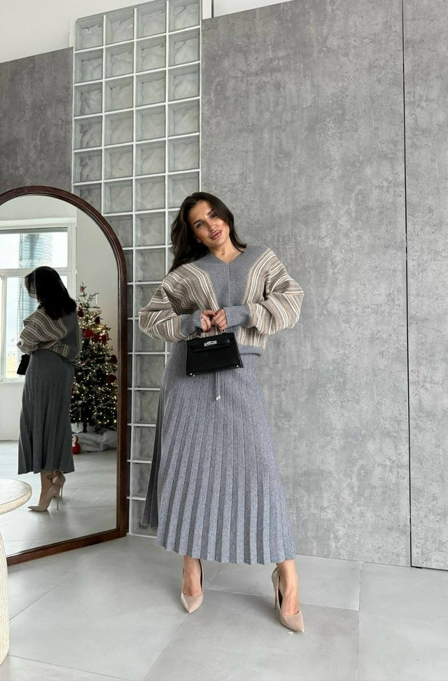 Купить Женский костюм серый оптом Садовод Интернет-каталог Садовод интернет-каталог