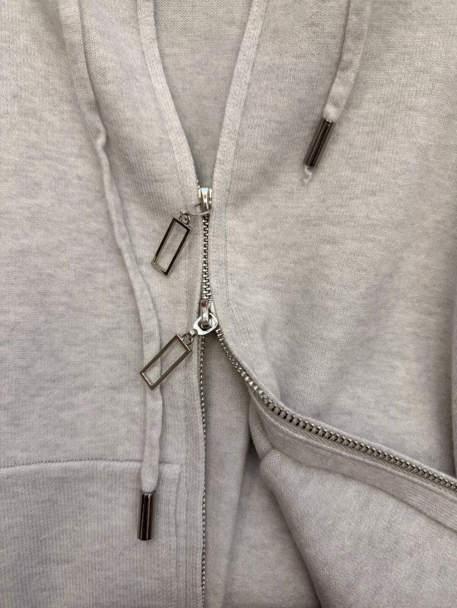 Купить Женский костюм светло-серый оптом Садовод Интернет-каталог Садовод интернет-каталог