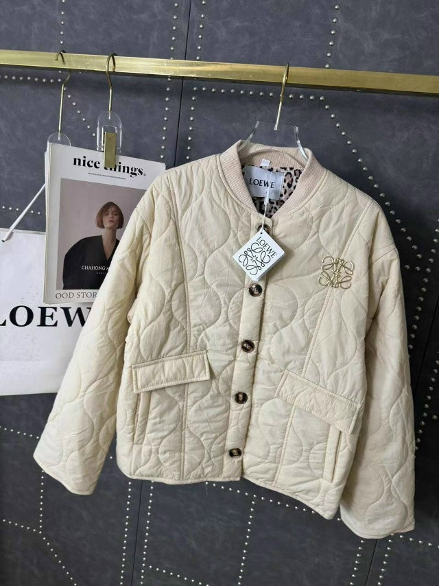 Купить Куртка женская бежевая оптом Садовод Интернет-каталог Садовод интернет-каталог