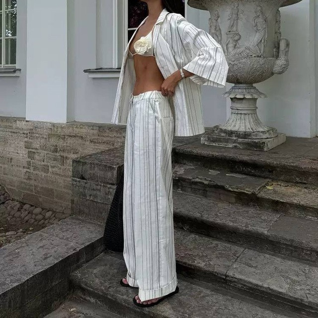 Купить Женский костюм белый оптом Садовод Интернет-каталог Садовод интернет-каталог