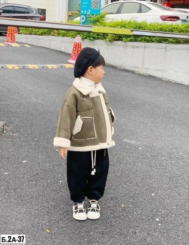 Купить Куртка детская бежевая оптом Садовод Интернет-каталог Садовод интернет-каталог