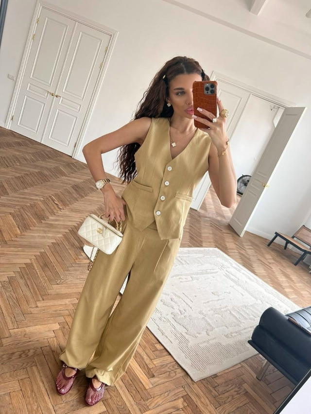 Купить Женский костюм бежевый оптом Садовод Интернет-каталог Садовод интернет-каталог