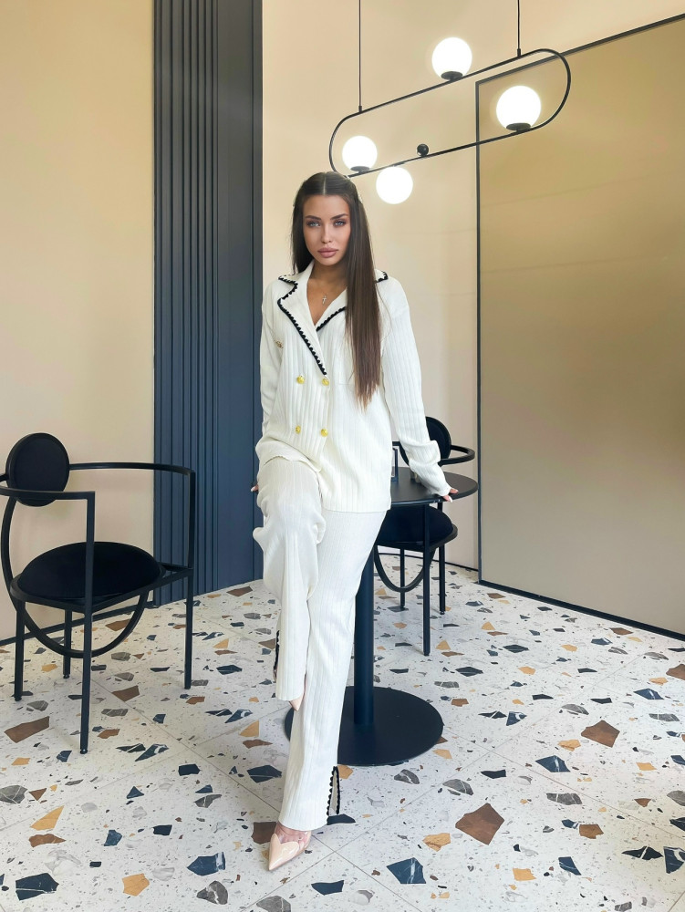 Купить Женский костюм белый оптом Садовод Интернет-каталог Садовод интернет-каталог