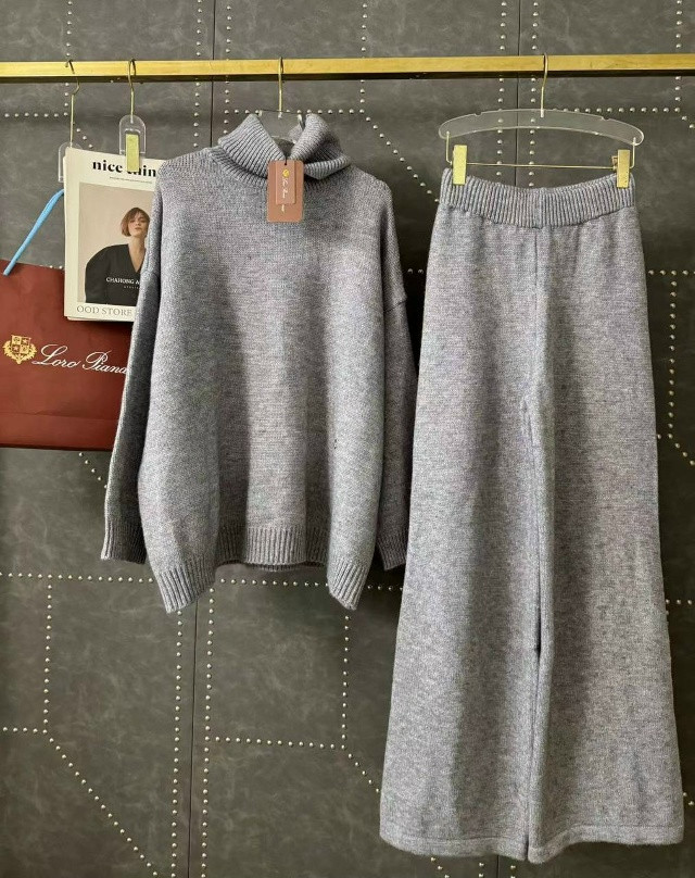 Купить Женский костюм серый оптом Садовод Интернет-каталог Садовод интернет-каталог