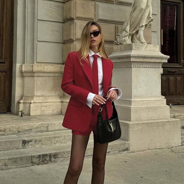 Купить Женский костюм красный оптом Садовод Интернет-каталог Садовод интернет-каталог