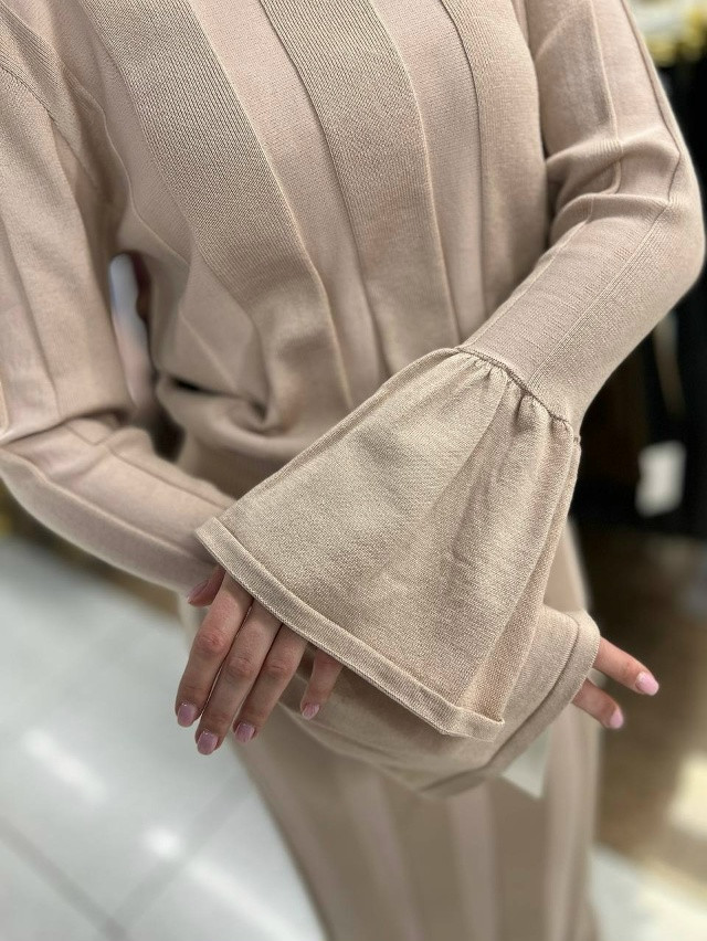 Купить Женский костюм молочный оптом Садовод Интернет-каталог Садовод интернет-каталог