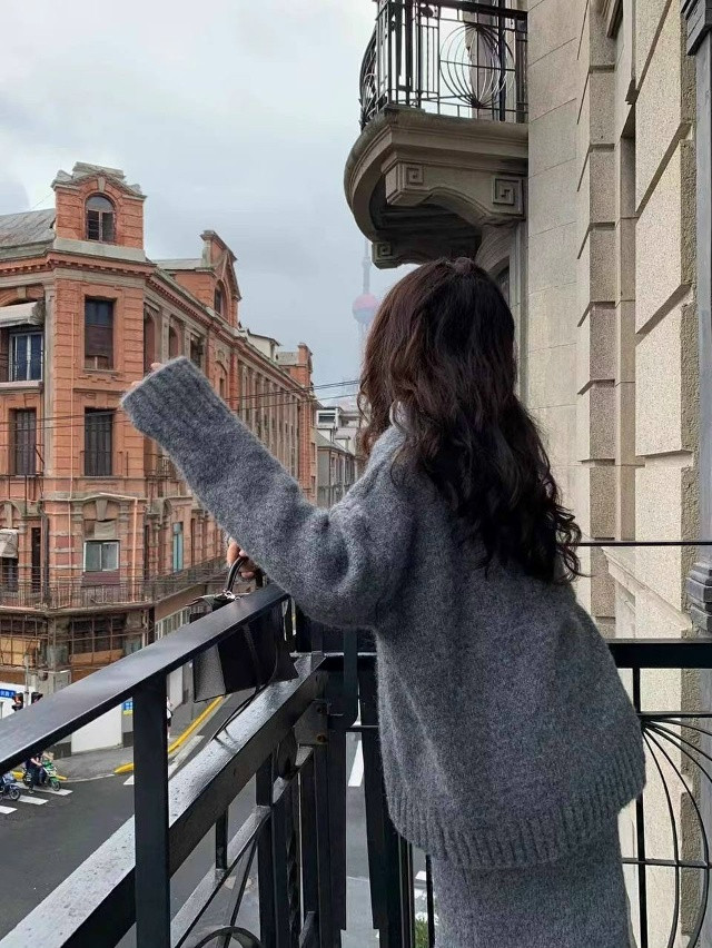 Купить Женский костюм темно-серый оптом Садовод Интернет-каталог Садовод интернет-каталог