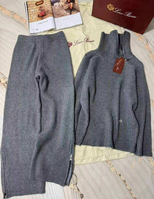 Купить Женский костюм серый оптом Садовод Интернет-каталог Садовод интернет-каталог