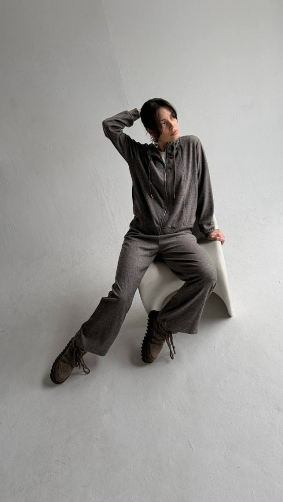 Купить Женский костюм коричневый оптом Садовод Интернет-каталог Садовод интернет-каталог