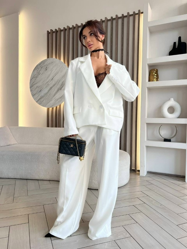 Купить Женский костюм белый оптом Садовод Интернет-каталог Садовод интернет-каталог