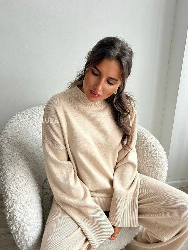 Купить Женский костюм бежевый оптом Садовод Интернет-каталог Садовод интернет-каталог