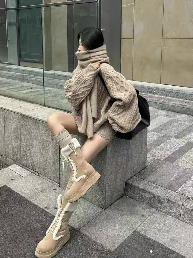 Купить Женский костюм бежевый оптом Садовод Интернет-каталог Садовод интернет-каталог