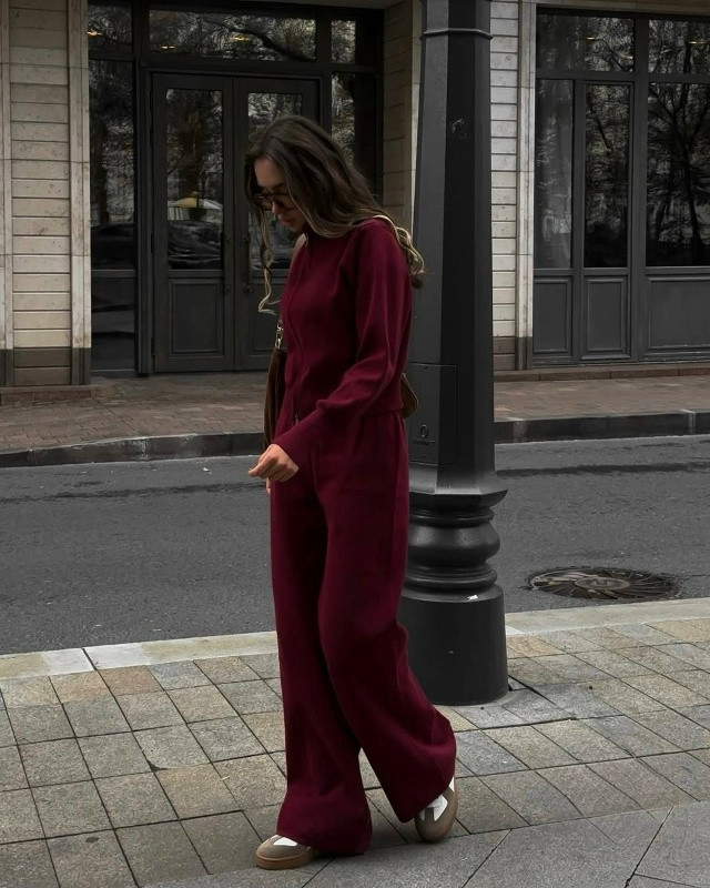 Купить Женский костюм бордовый оптом Садовод Интернет-каталог Садовод интернет-каталог