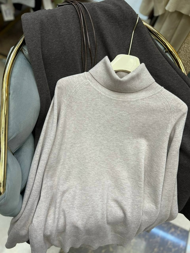 Купить Женская водолазка бежевая оптом Садовод Интернет-каталог Садовод интернет-каталог