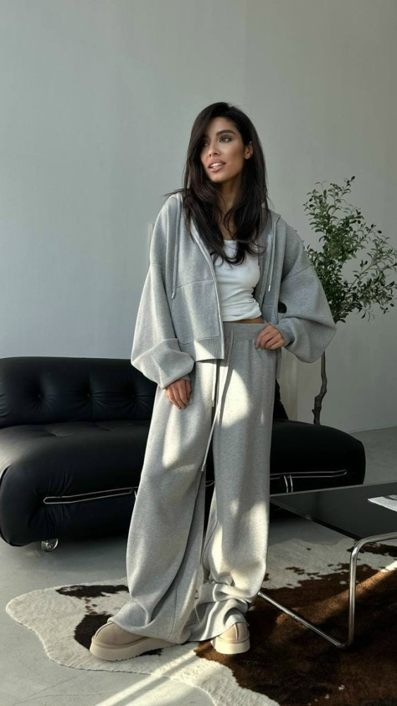 Купить Женский костюм серый оптом Садовод Интернет-каталог Садовод интернет-каталог