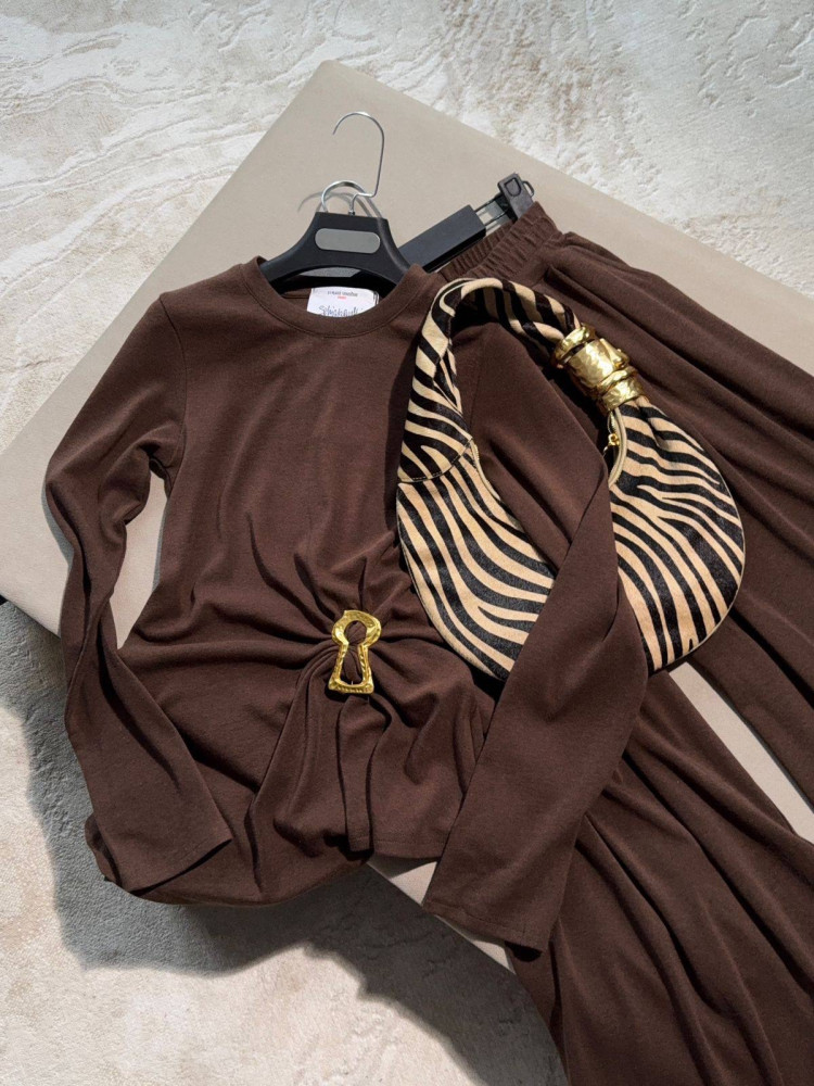 Купить Женский костюм коричневый оптом Садовод Интернет-каталог Садовод интернет-каталог