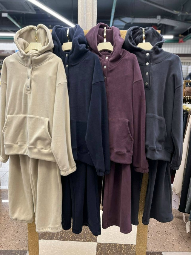 Купить Спортивный костюм оптом Садовод Интернет-каталог Садовод интернет-каталог