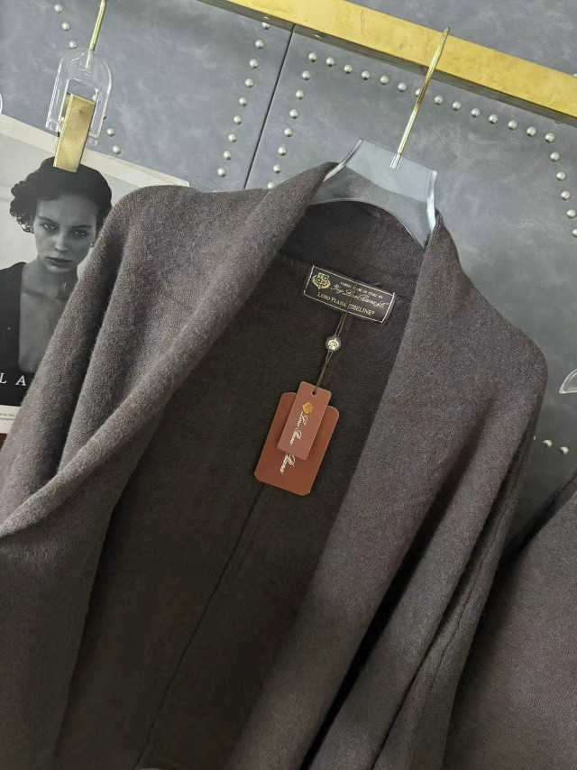 Купить Женский костюм коричневый оптом Садовод Интернет-каталог Садовод интернет-каталог