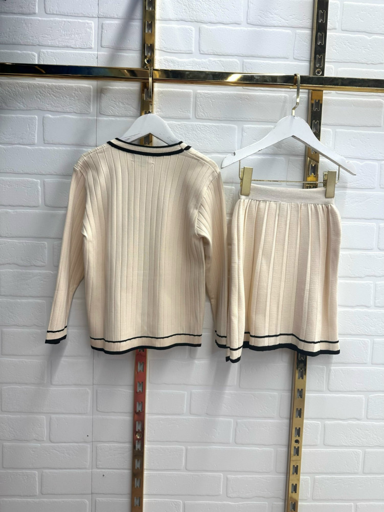 Купить Детский костюм бежевый оптом Садовод Интернет-каталог Садовод интернет-каталог