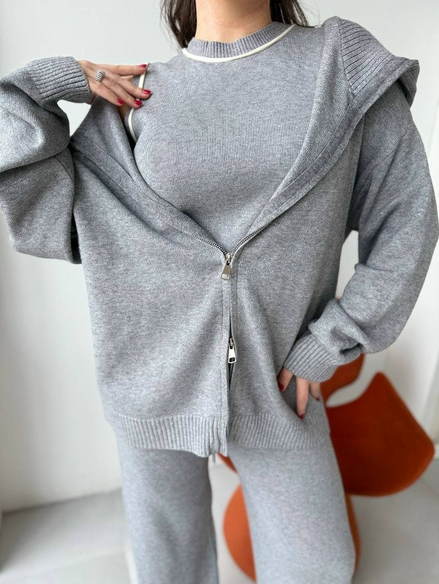 Купить Женский костюм серый оптом Садовод Интернет-каталог Садовод интернет-каталог