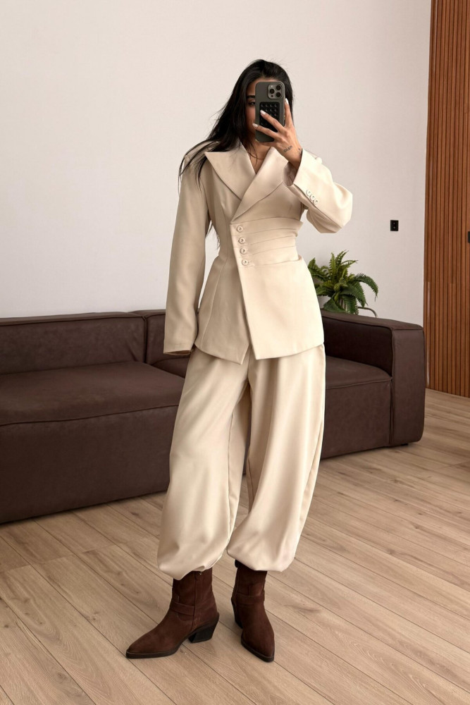 Купить Женский костюм бежевый оптом Садовод Интернет-каталог Садовод интернет-каталог