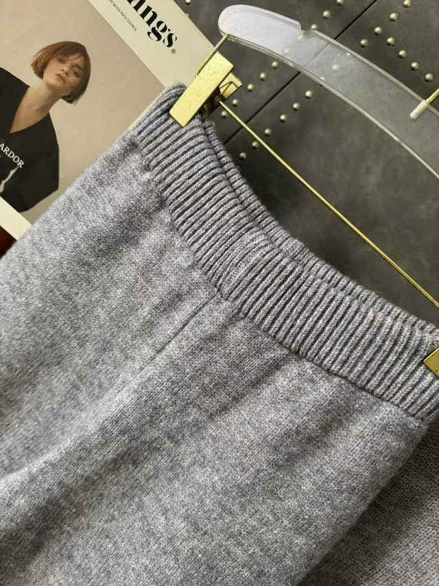 Купить Женский костюм серый оптом Садовод Интернет-каталог Садовод интернет-каталог