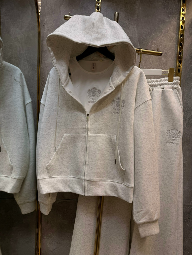 Купить Женский костюм светло-серый оптом Садовод Интернет-каталог Садовод интернет-каталог