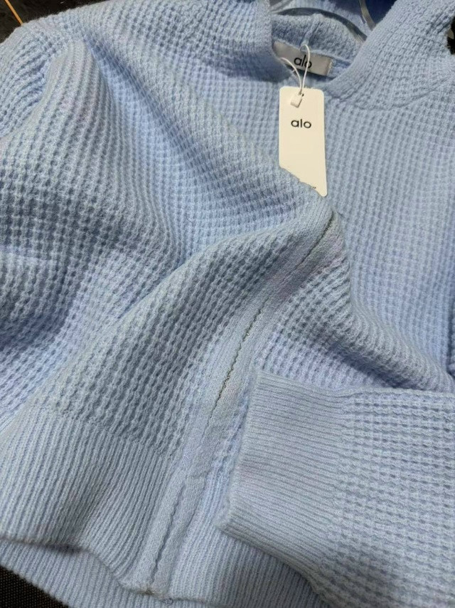 Купить Женский костюм голубой оптом Садовод Интернет-каталог Садовод интернет-каталог