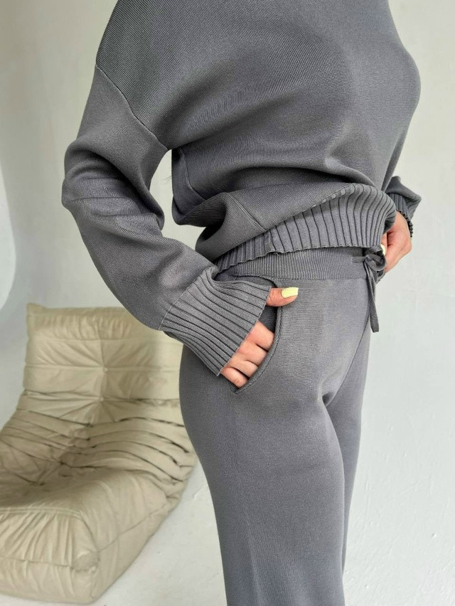 Купить Женский костюм серый оптом Садовод Интернет-каталог Садовод интернет-каталог