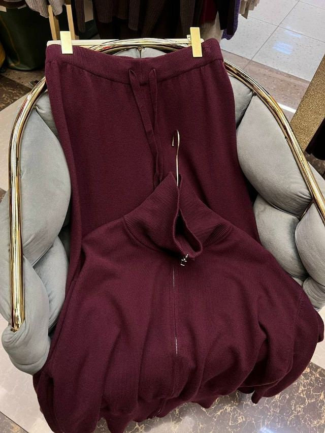 Купить Женский костюм бордовый оптом Садовод Интернет-каталог Садовод интернет-каталог