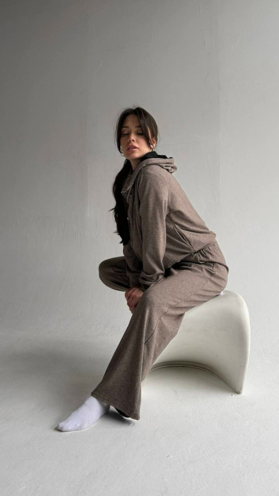 Купить Женский костюм коричневый оптом Садовод Интернет-каталог Садовод интернет-каталог