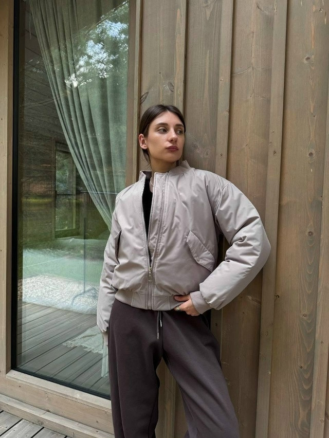 Купить Осенняя куртка-бомбер на халлофайбере оптом Садовод Интернет-каталог Садовод интернет-каталог