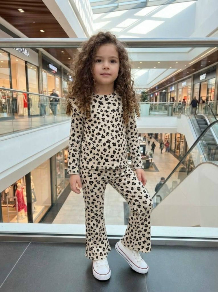 Купить Детский костюм бежевый оптом Садовод Интернет-каталог Садовод интернет-каталог