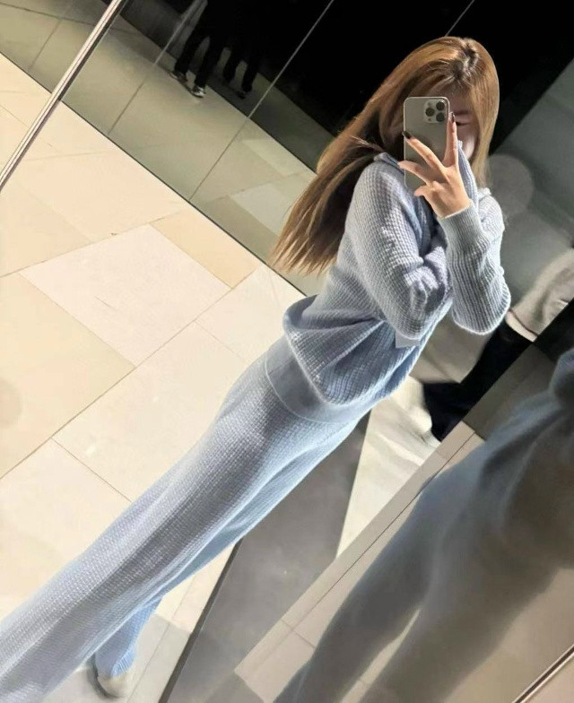 Купить Женский костюм голубой оптом Садовод Интернет-каталог Садовод интернет-каталог