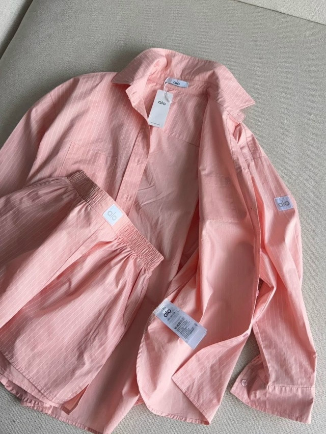 Купить Женский костюм розовый оптом Садовод Интернет-каталог Садовод интернет-каталог