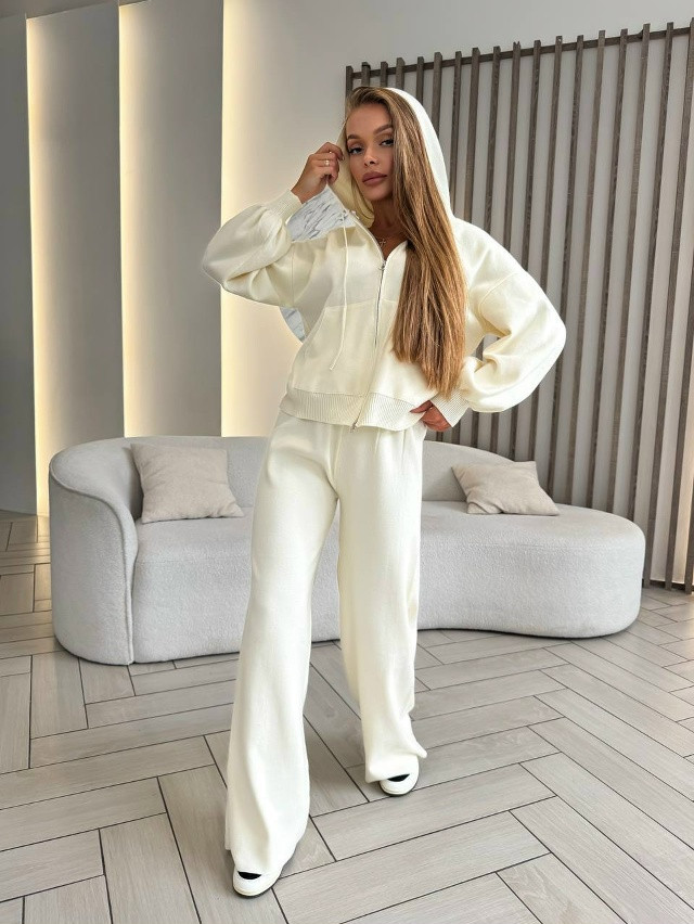 Купить Женский костюм молочный оптом Садовод Интернет-каталог Садовод интернет-каталог