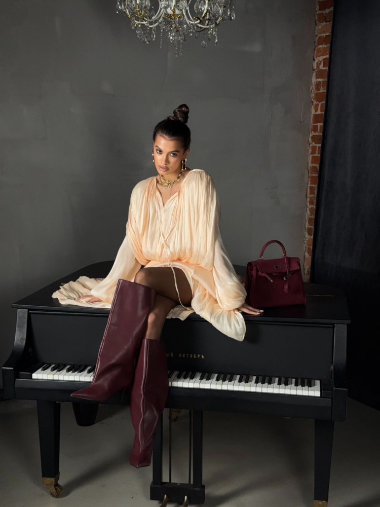 Купить Платье бежевое оптом Садовод Интернет-каталог Садовод интернет-каталог